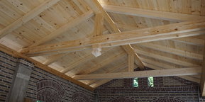 Dachstühle und Dachkonstruktionen nach Maß